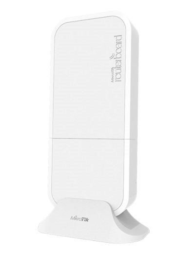 wAP R ac Small weatherproof Dual Band 2.4 / 5 GHz wireless access point with LTE antennas and miniPCI-e slot