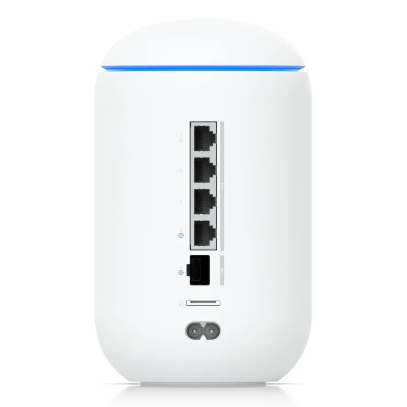 Ubiquiti,Desktop 10G Cloud Gateway with integrated WiFi 7